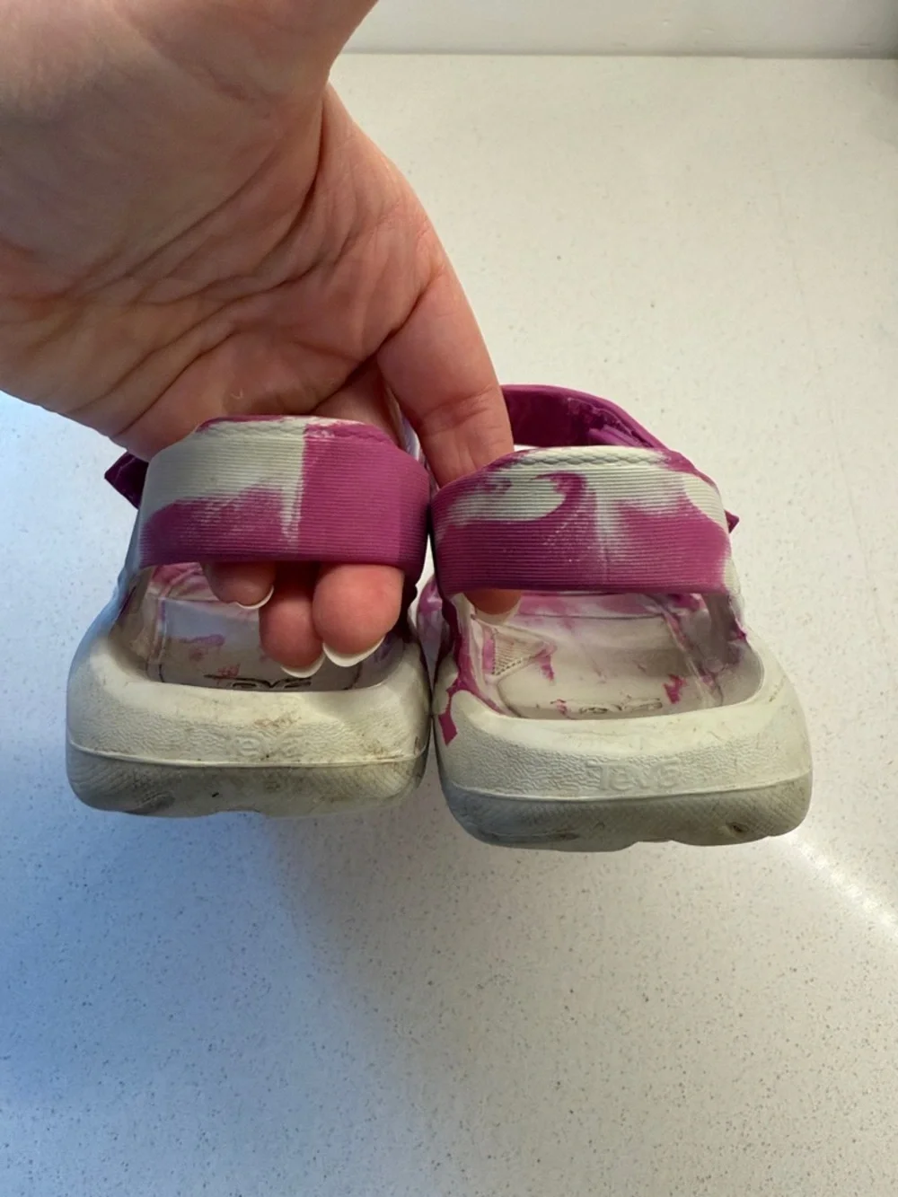 Kids Pink & White Marbled Sandal - Teva Velcro Close Size 12C